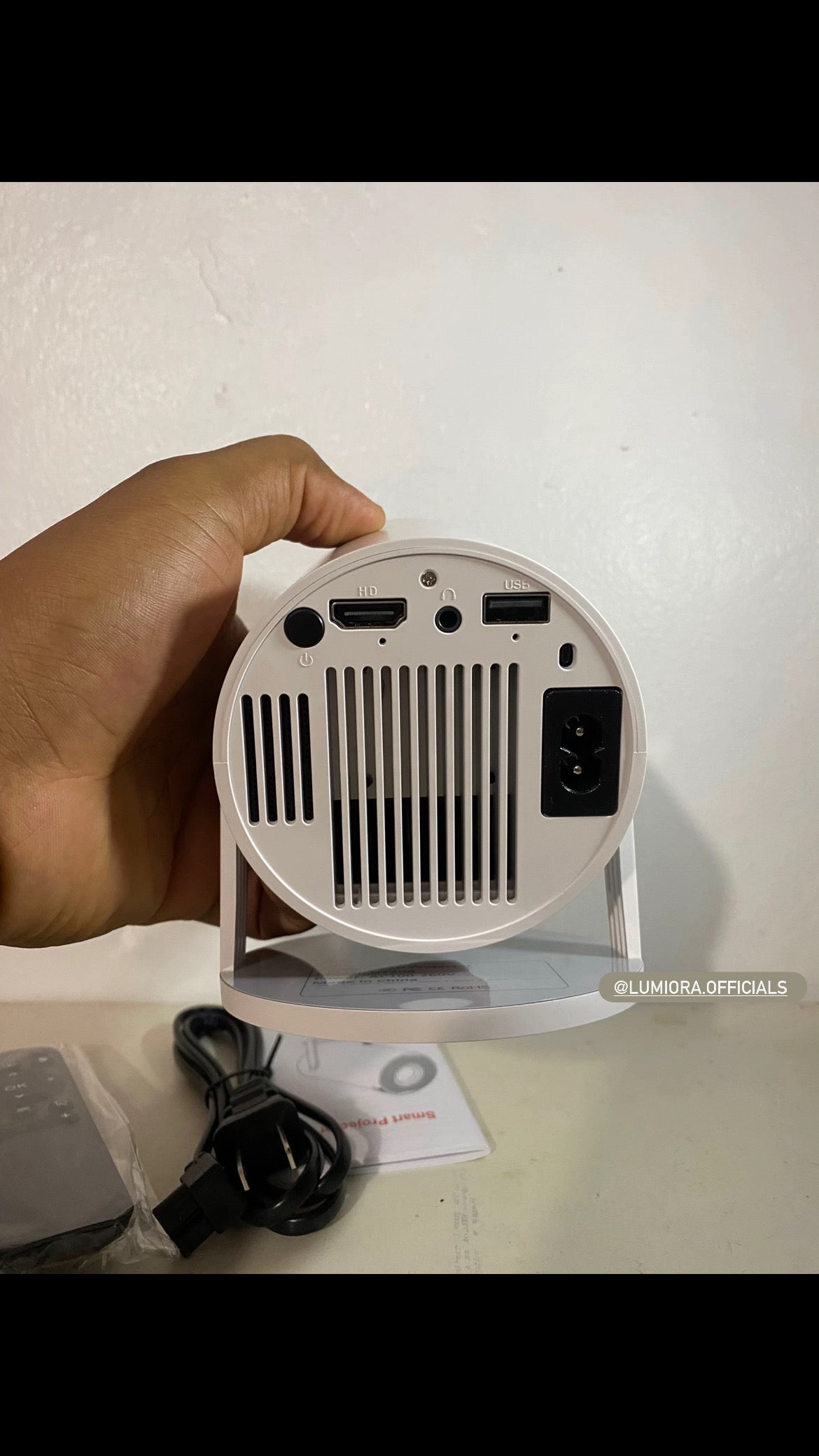 LUMIORA"Smart Mini Projector - Cinema at Home in Minutes